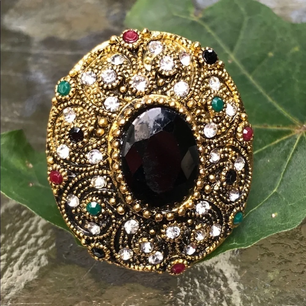 Antique style Large chunky Art Deco gemstone Cocktail Ring